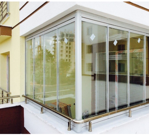 Simay Cam Balkon