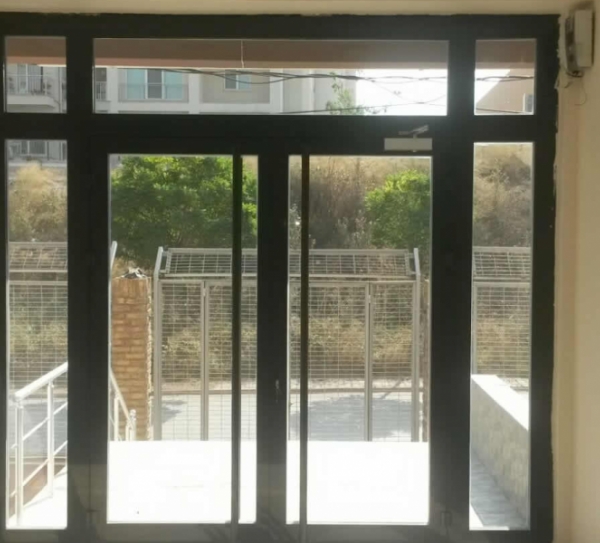 Simay Cam Balkon